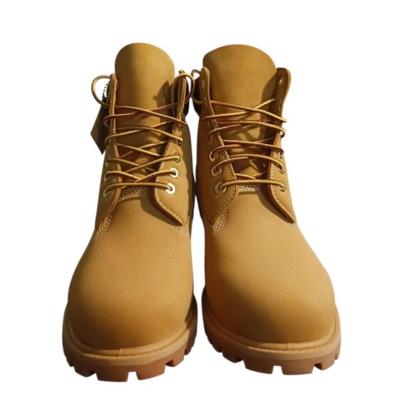 Timberland (Boots)-(Suede)-(Brown)-(Size 10)-(Pre-owned)-(New Condition)-$110 - Picture 3 of 6